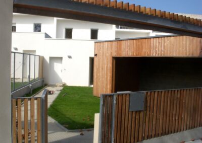 Aménagement extérieur portillon bois à Saint-Herblain