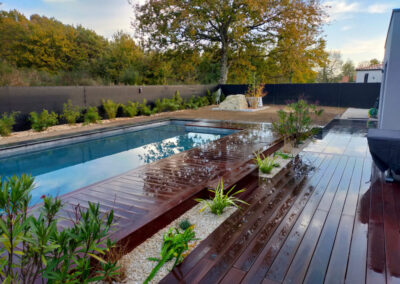 Aménagement extérieur terrasse en bois exotique en cumaru à Bouaye